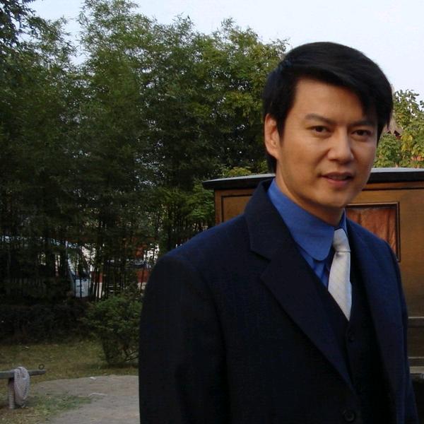 卖红薯，冰糖烤梨的哥哥