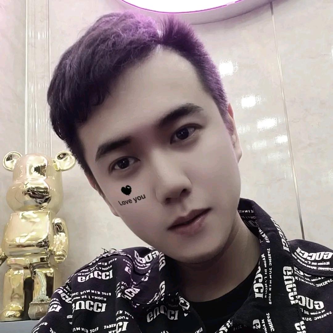 A  ⭕ 马日华。