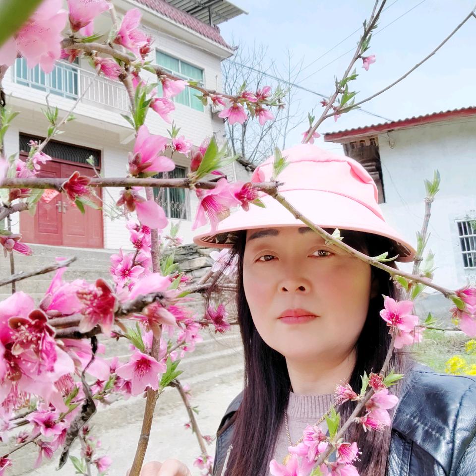 农村凤姐爱山歌
