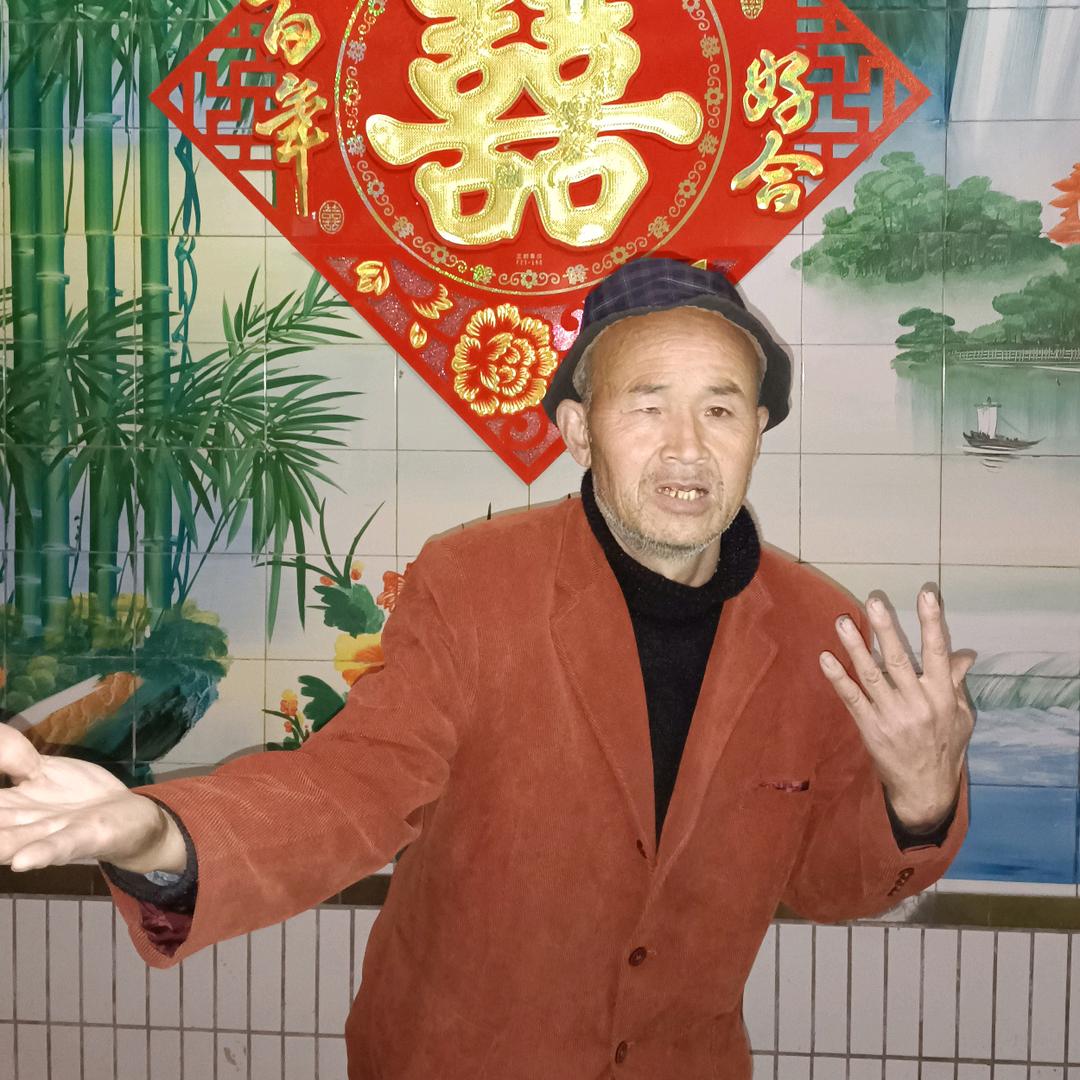 胡创凯😊歌星