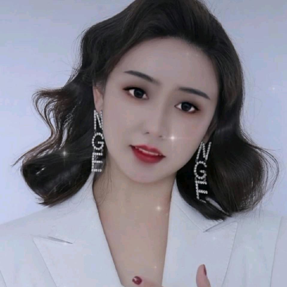 可爱的小燕子