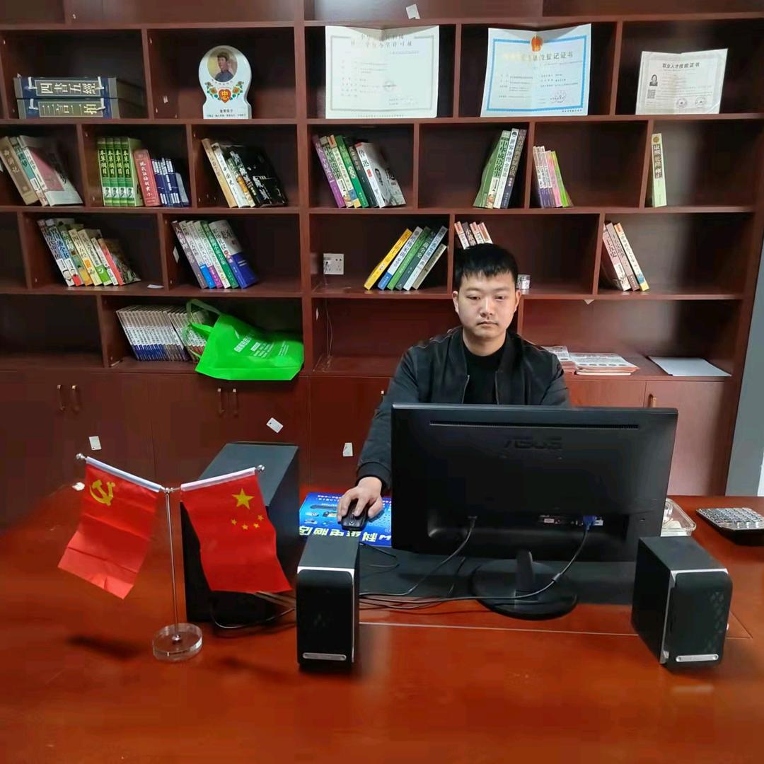 (李先生)