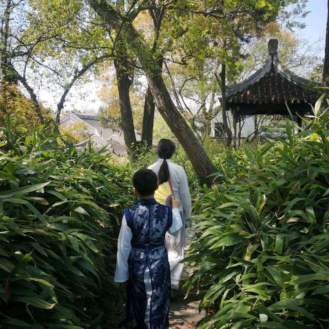 苏州丝绸服饰定制