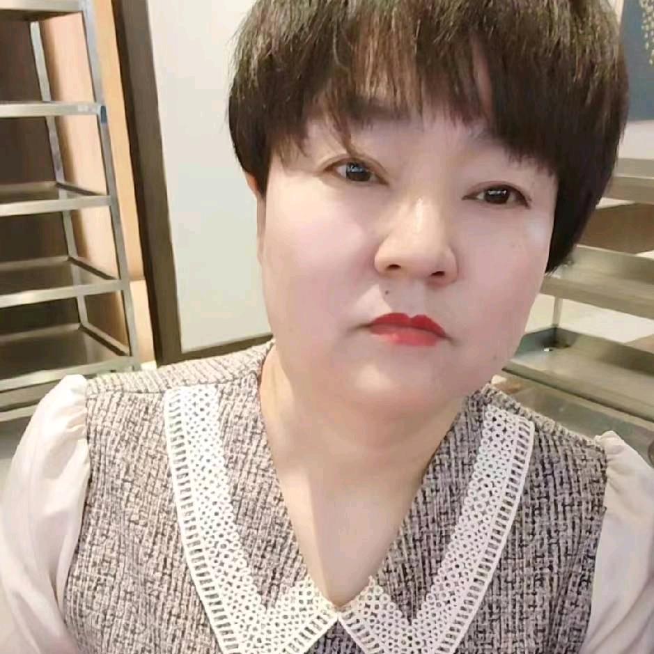 杨小霞