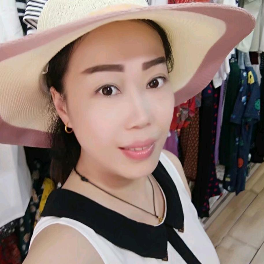 风中的玫瑰