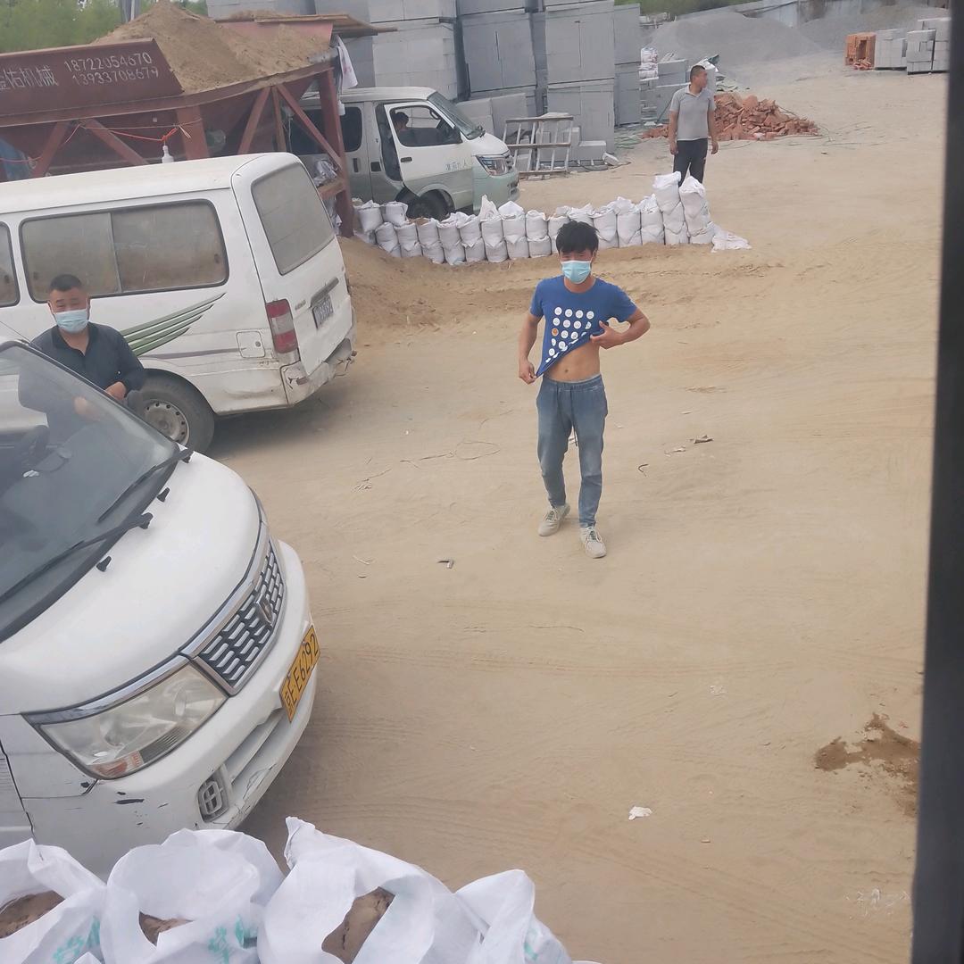 北京南城诚信最大的沙子水泥轻体砖批发基地