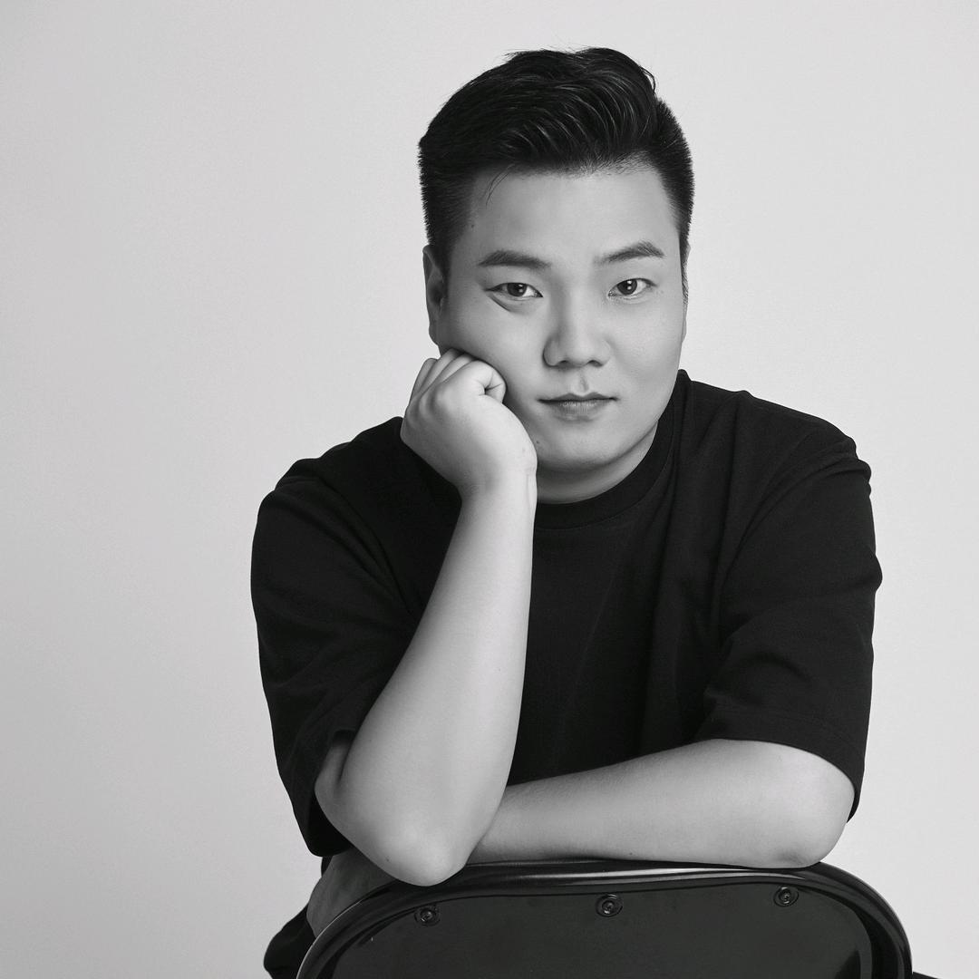 创意空间装饰    ---  夏洪森