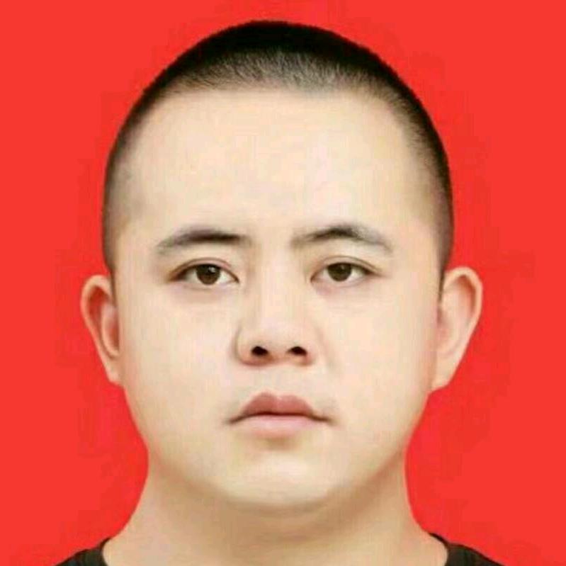 大山里的小村官