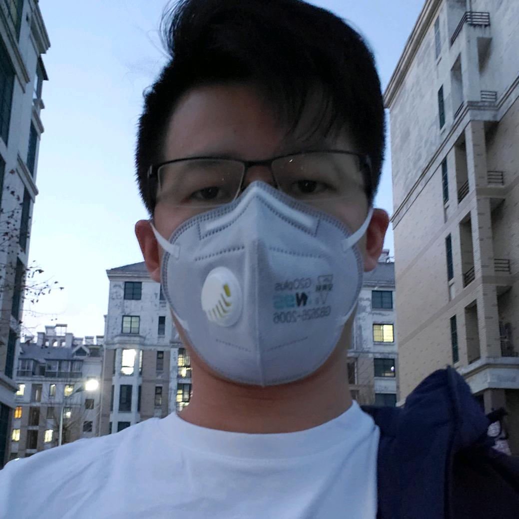矦聖傑