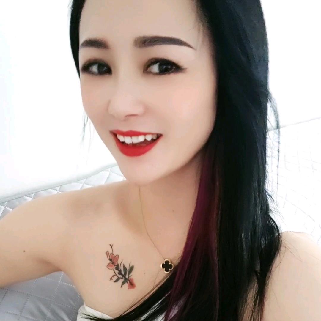 小小芳💋