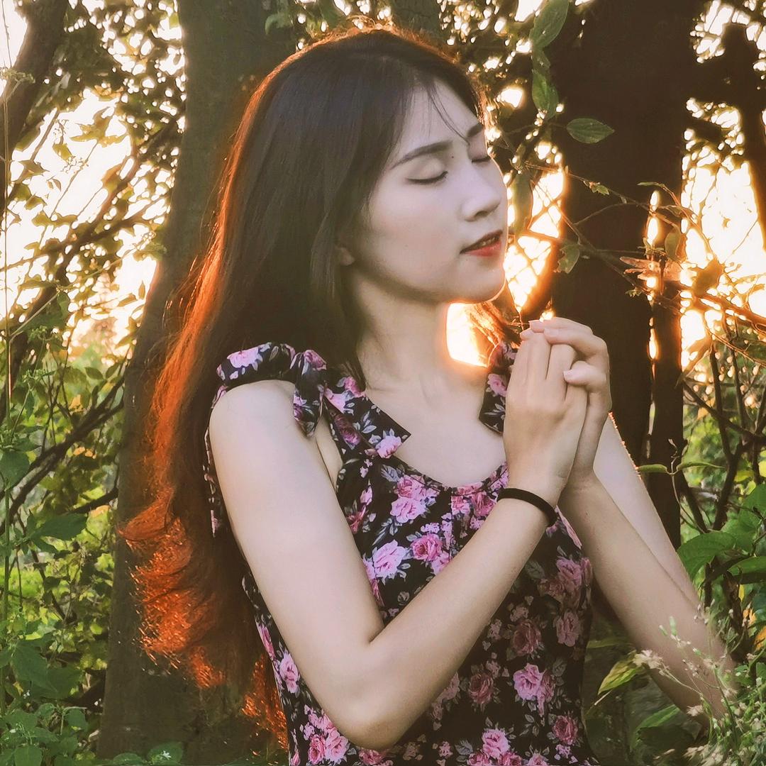 龙龙爱喝豆沙牛乳