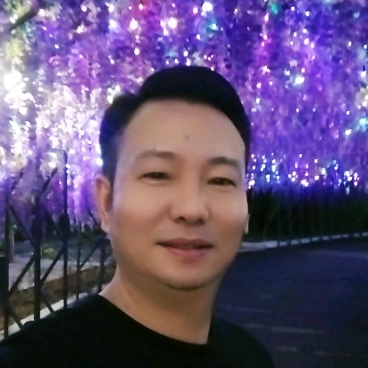 爱唱爱跳的70后大叔