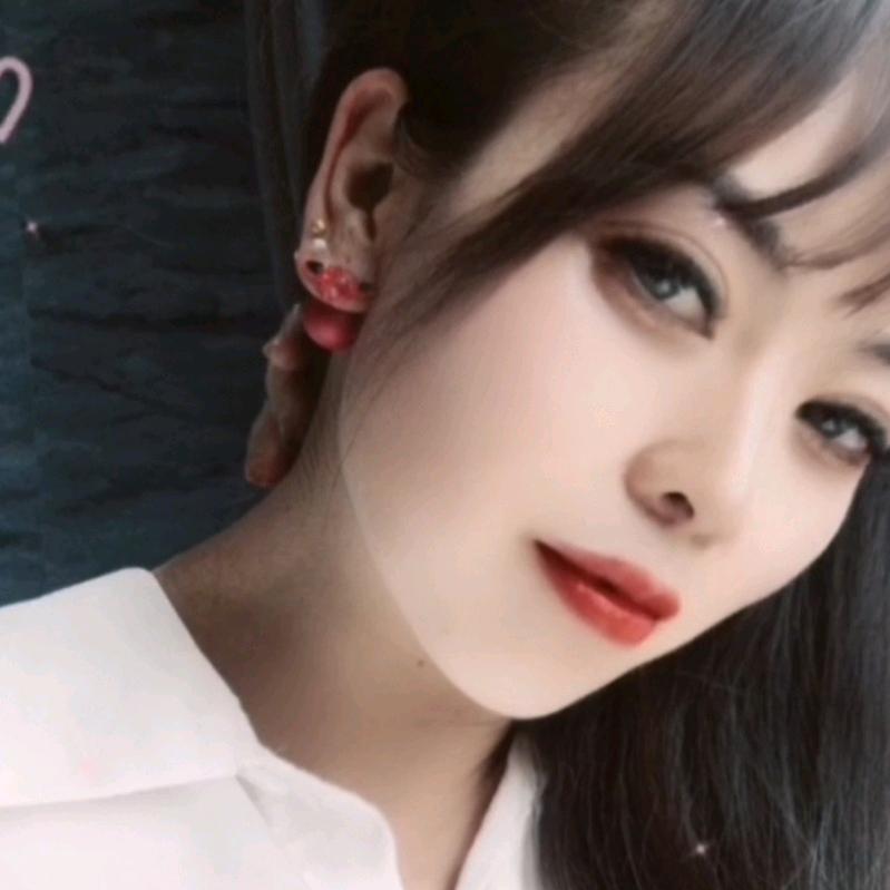 默默