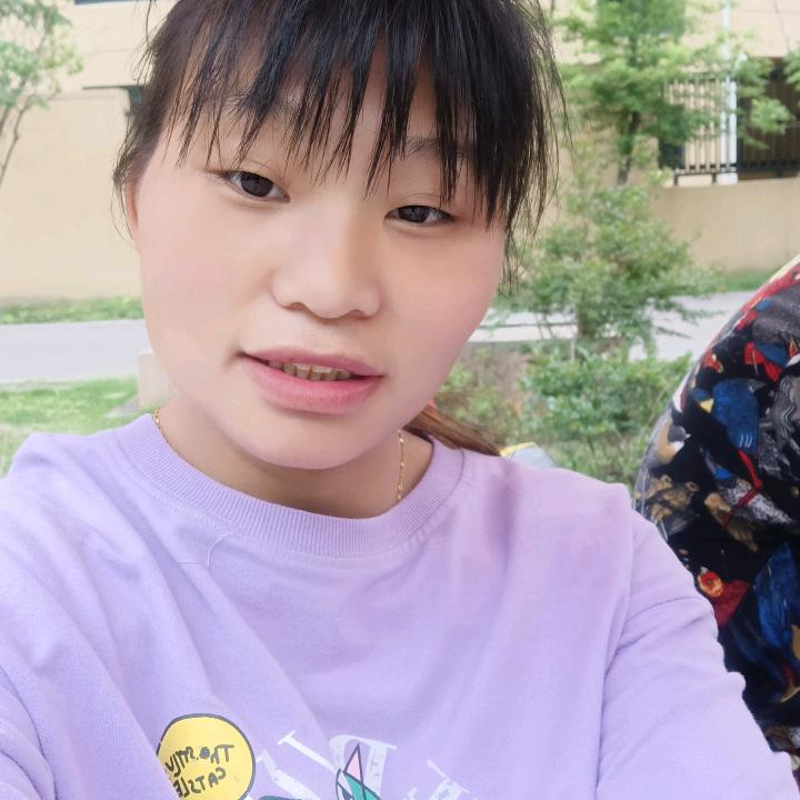 妞妞。