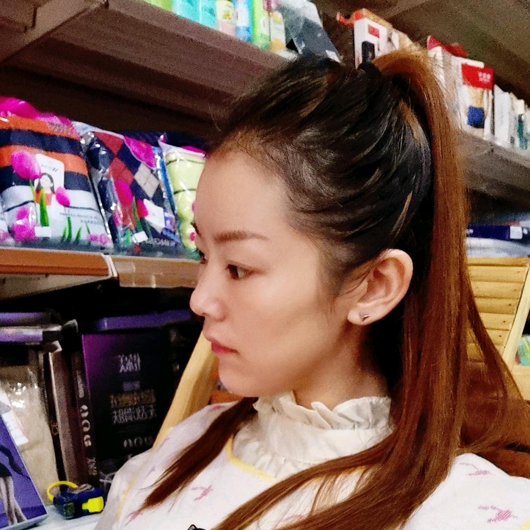 云