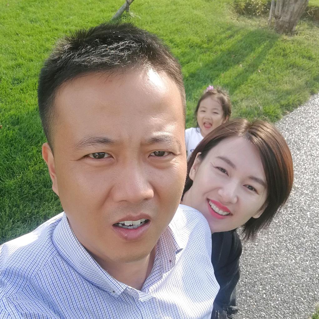 偉