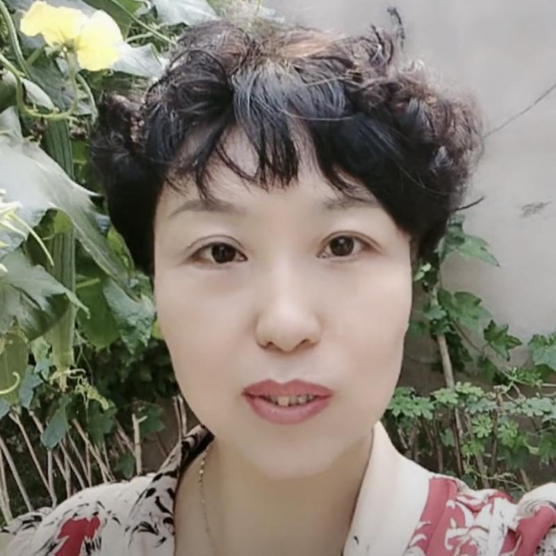 小红伞（晚上8点钟)