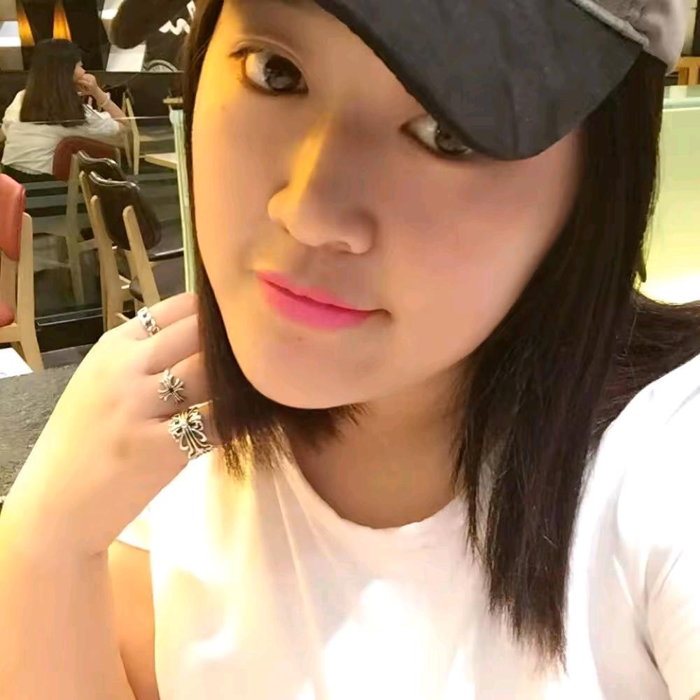 深圳南油娜娜轻奢女装1号店