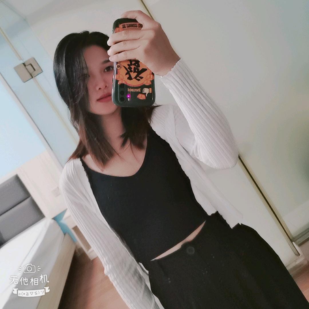 满眼✨星“何”