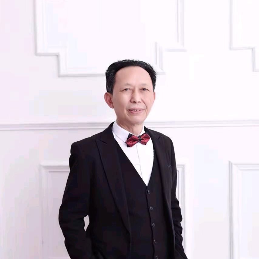 张斌