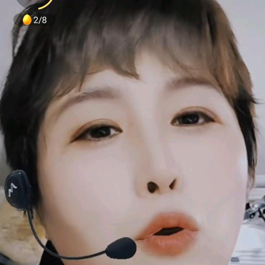 霞兒