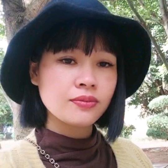 He小姐