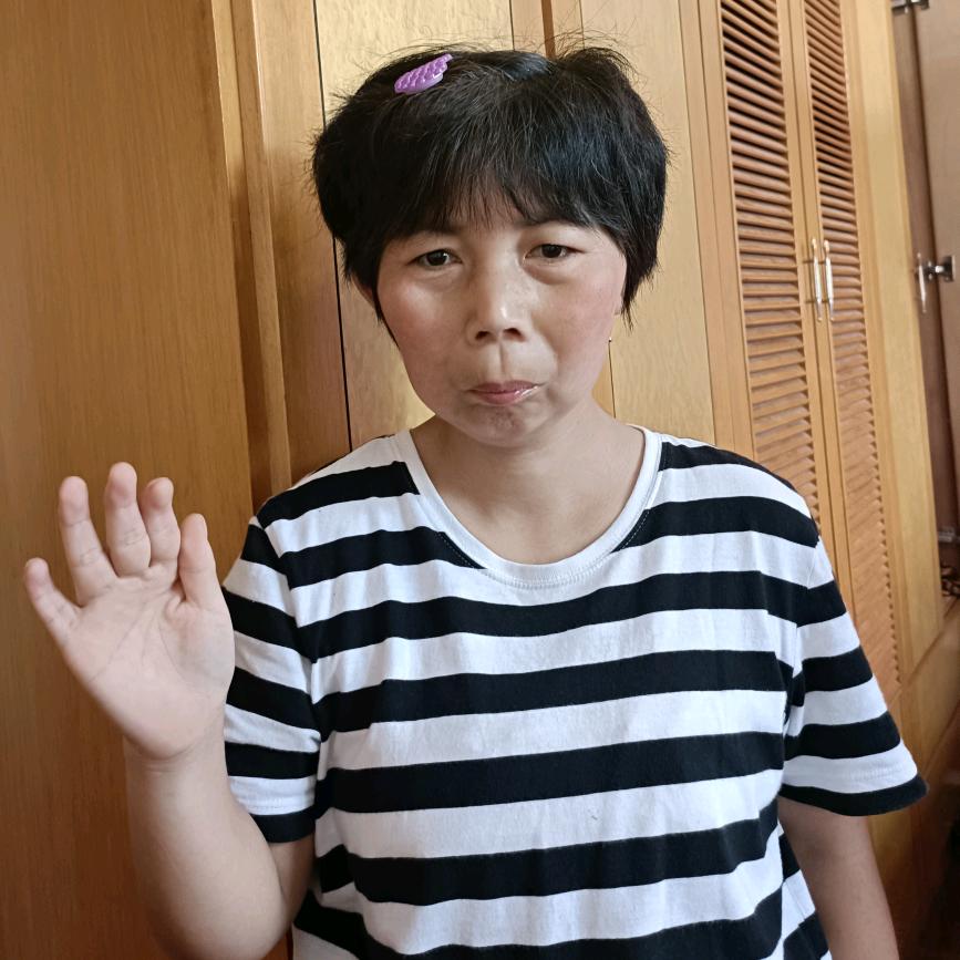 王小曼的妈妈
