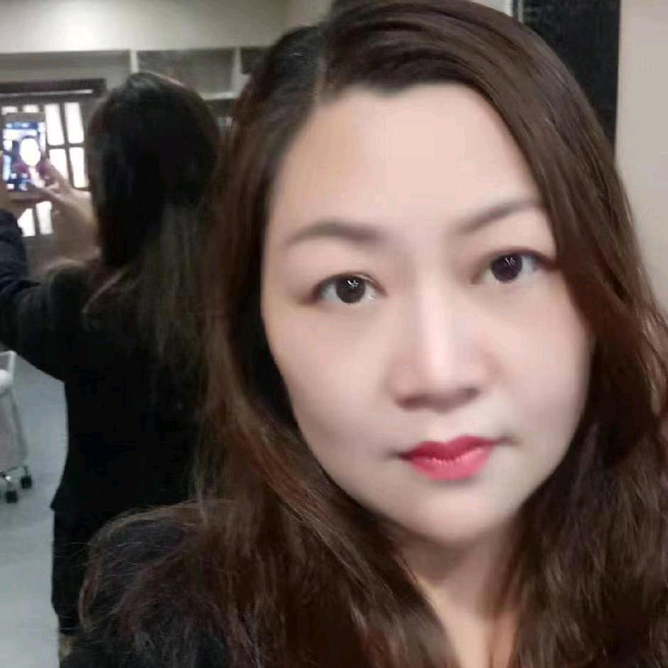 侯瑛