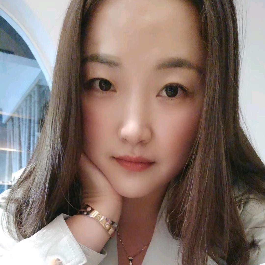 爱喝酒的茶掌柜@姣姣