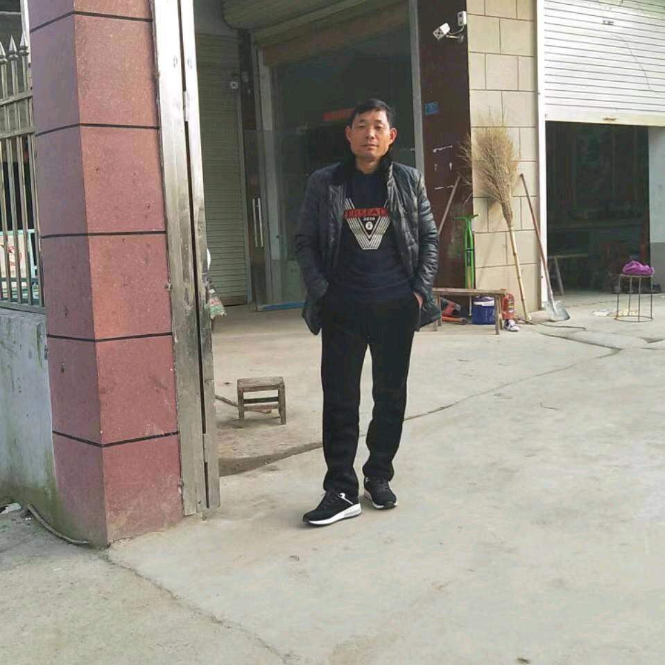 品哥(专业大白乳胶漆室内装修）