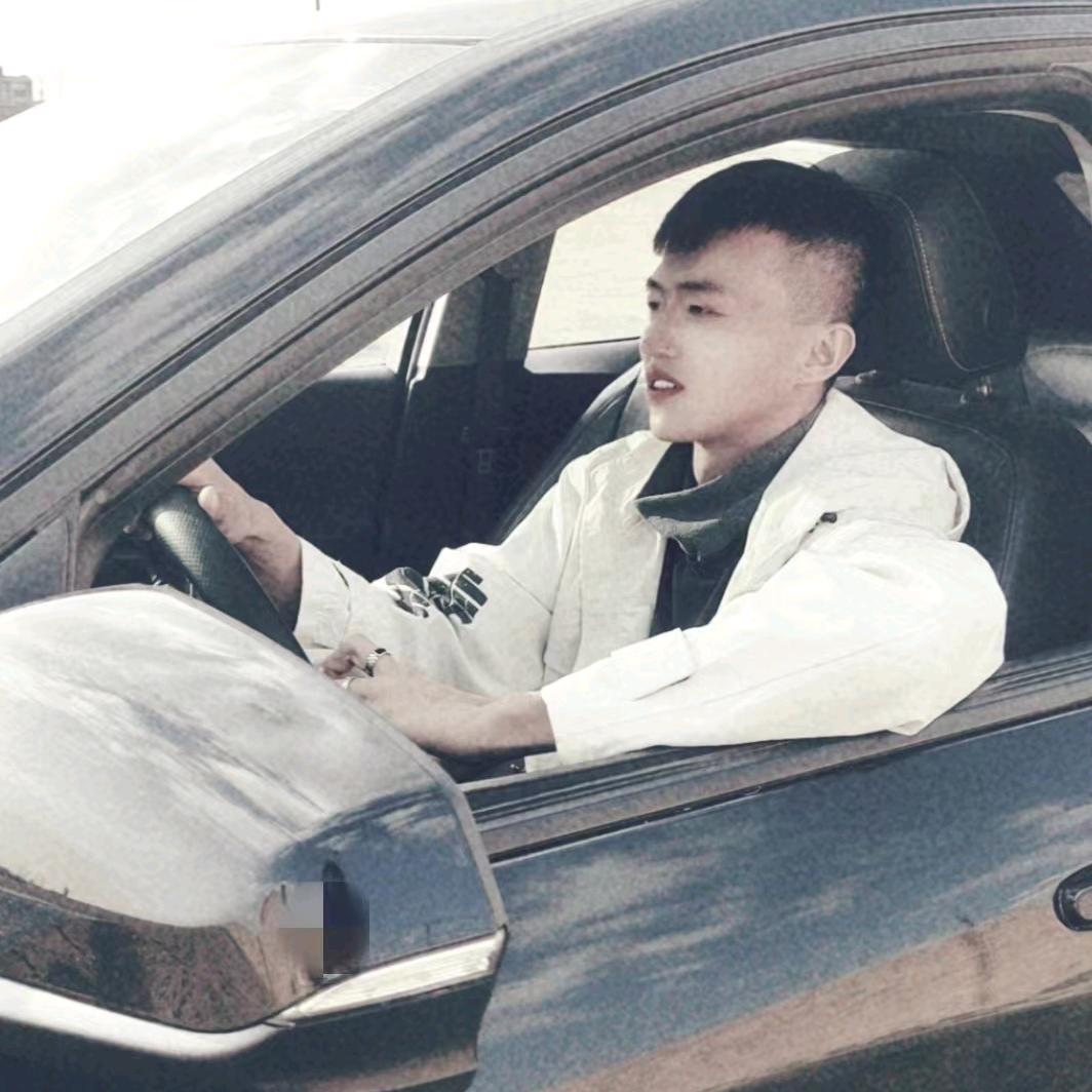 墨墨真