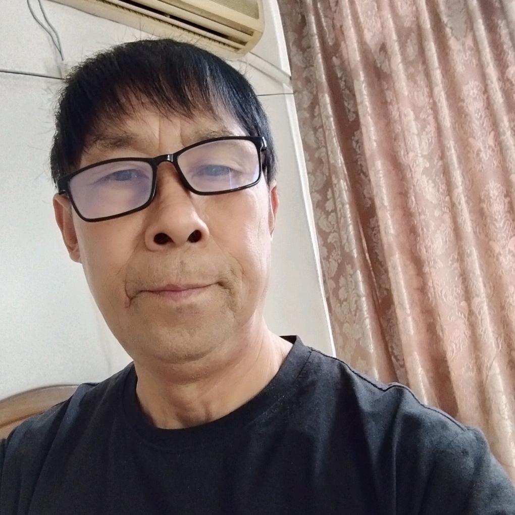 韦