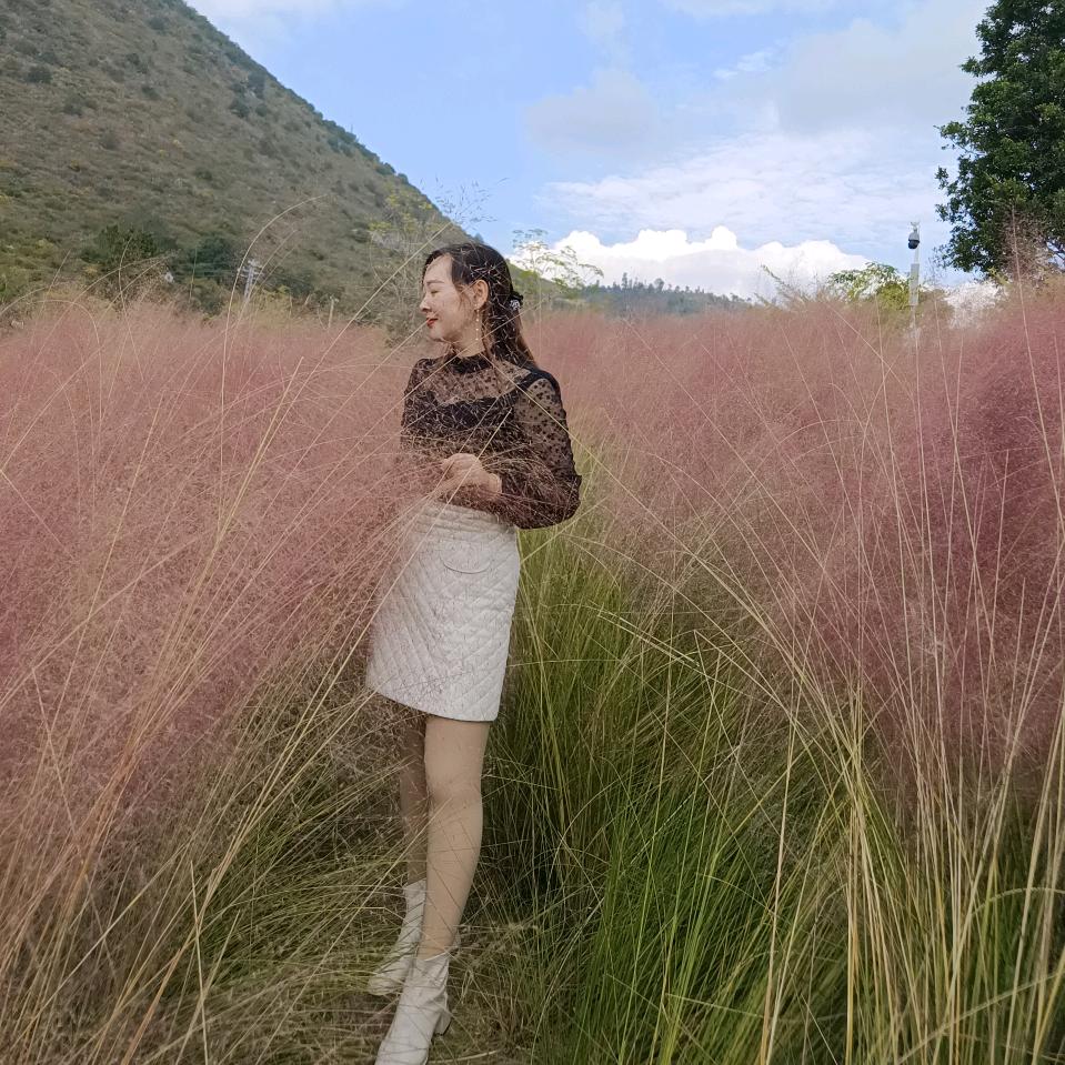 石屏县卓娅佳人内衣店