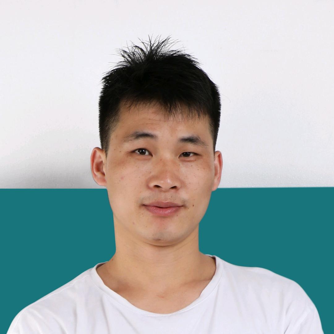 会精修的摄影师-暖阳