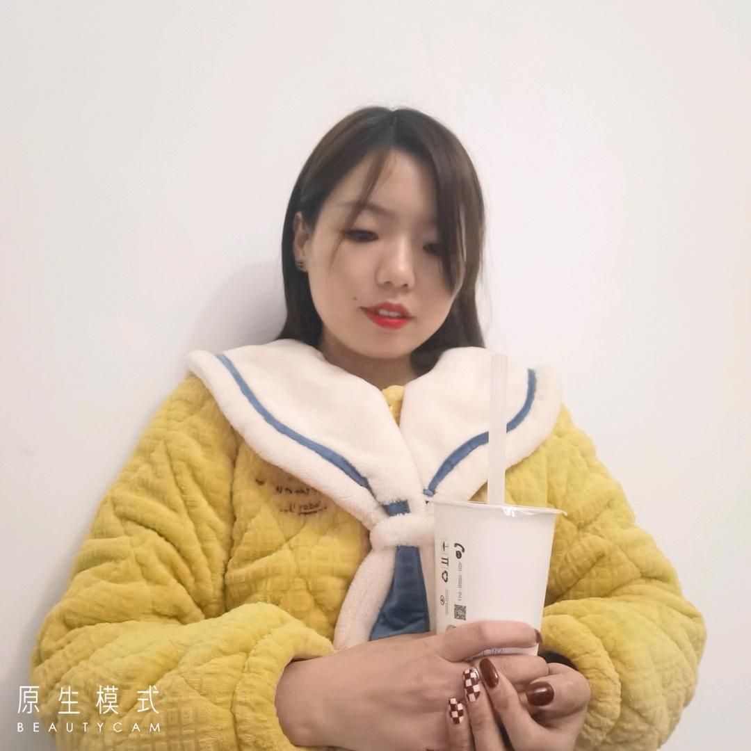 👩‍🦰芳