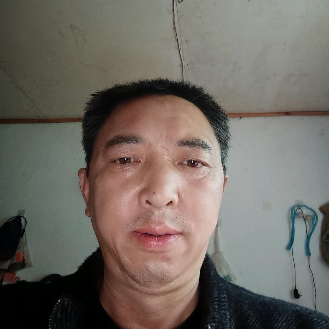 罗伍