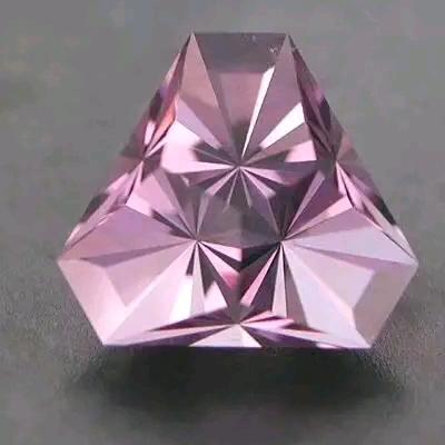 钛宝石