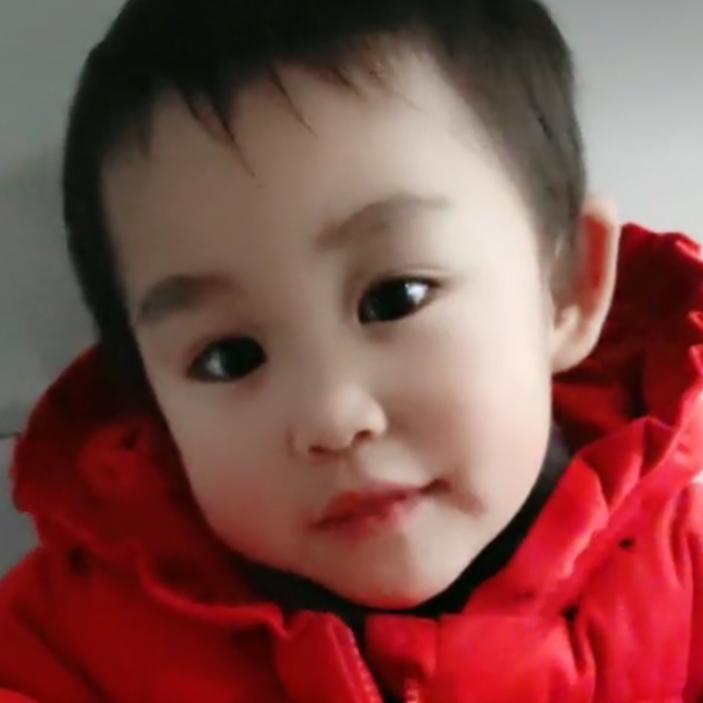 默默期待