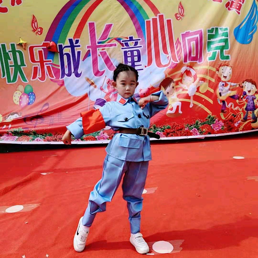 浇树浇根   交人交心