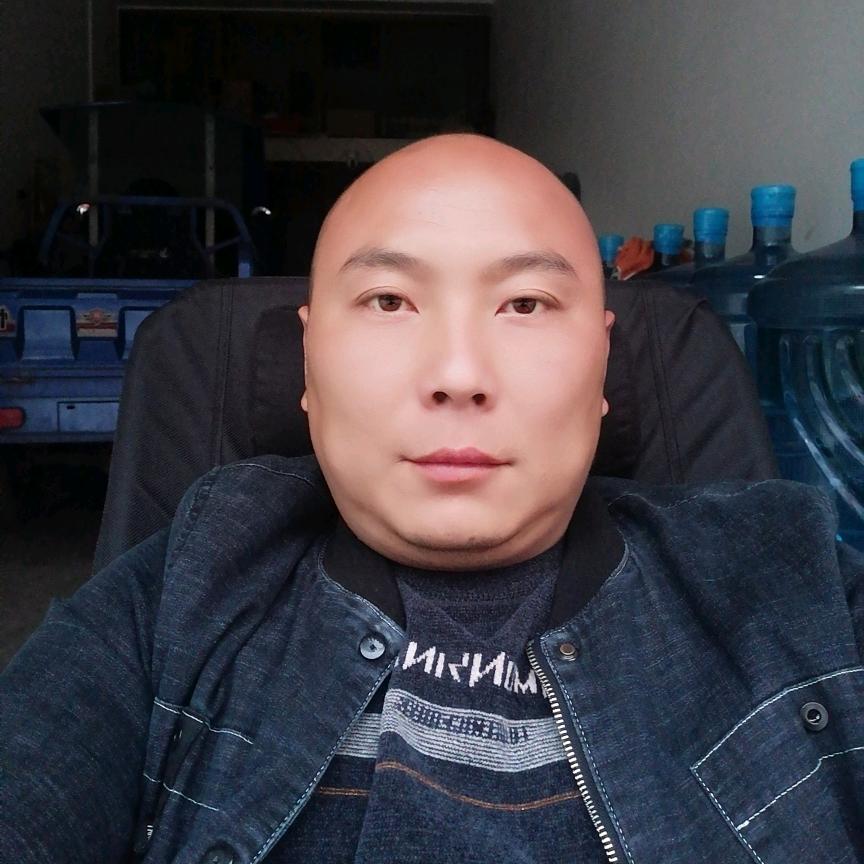 阆中刷墙哥