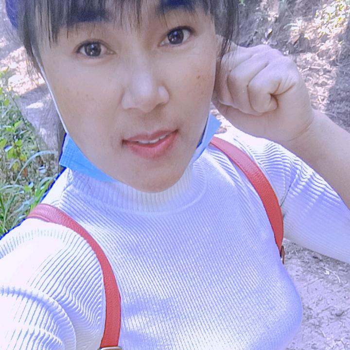 ，八零后的小老奶