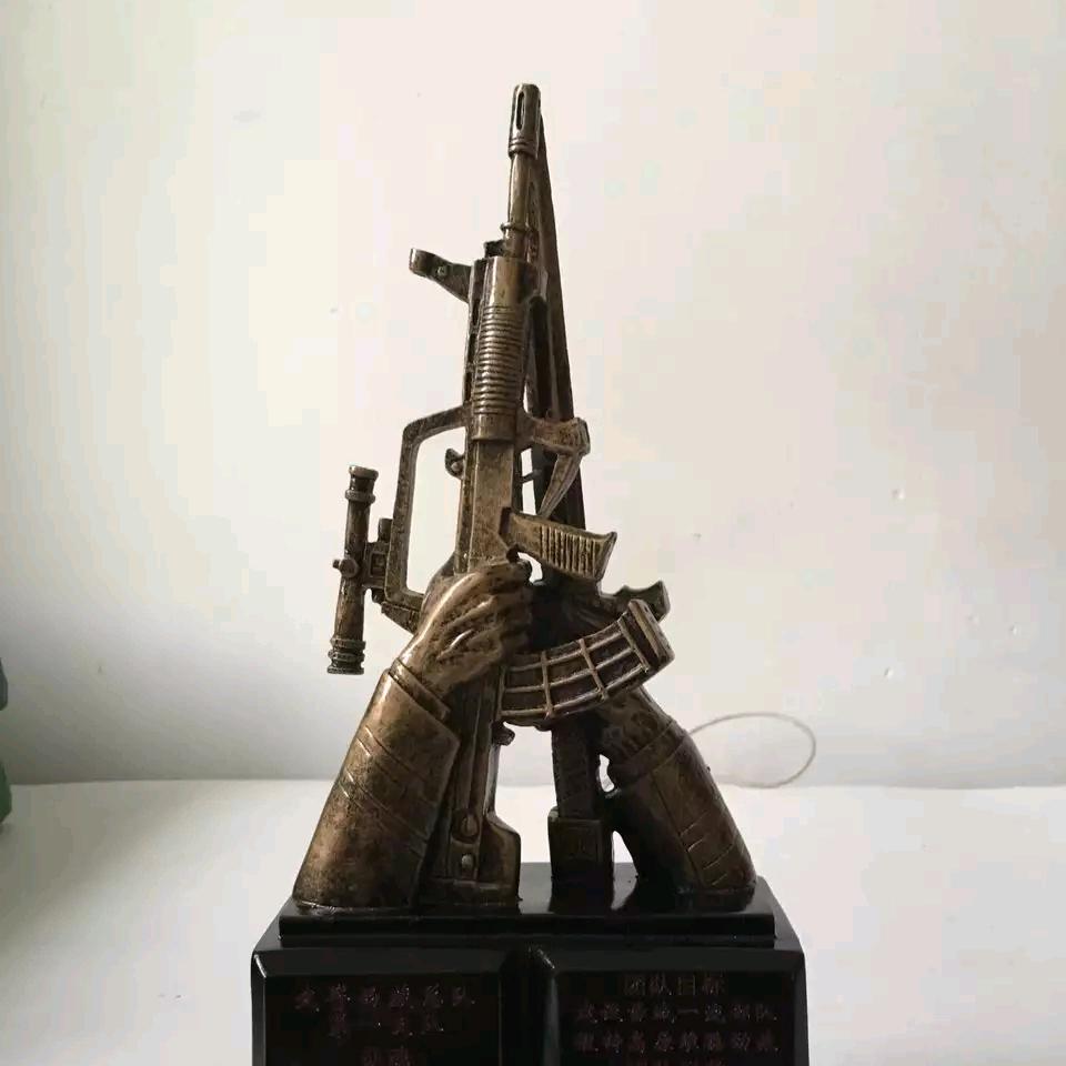 ℒℴѵℯ东山♈️再起₅₂ₒ