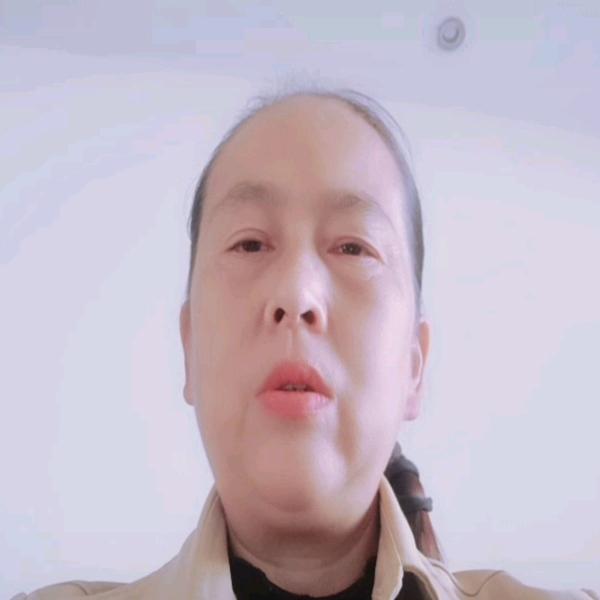 杨达琼