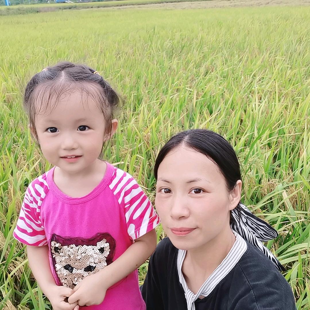 欣欣麻麻