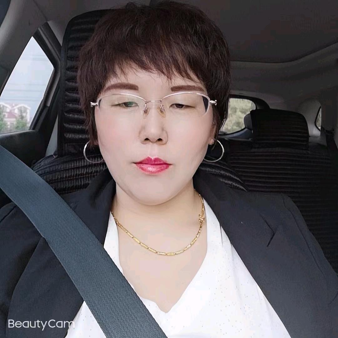 💞᭄᪲ᩚ꯭浅笑不语💕এ