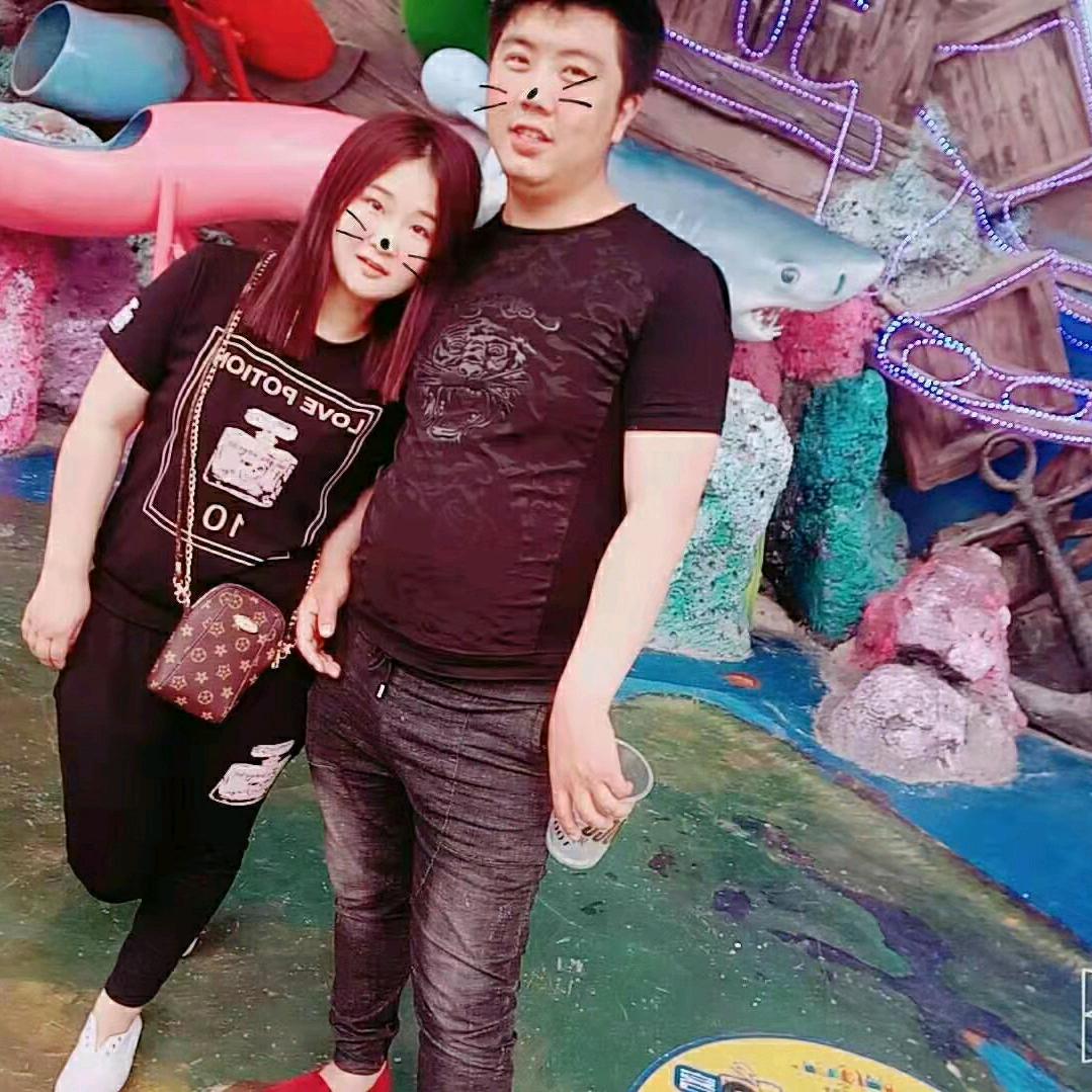 喃奏是一个卖肠粉滴