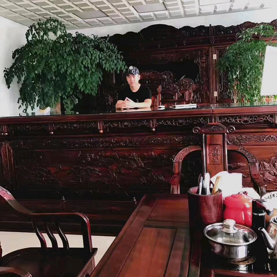 元庆隆购物商城