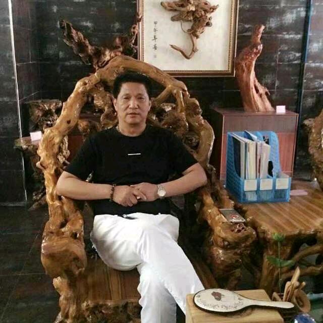 龙的传人关三哥