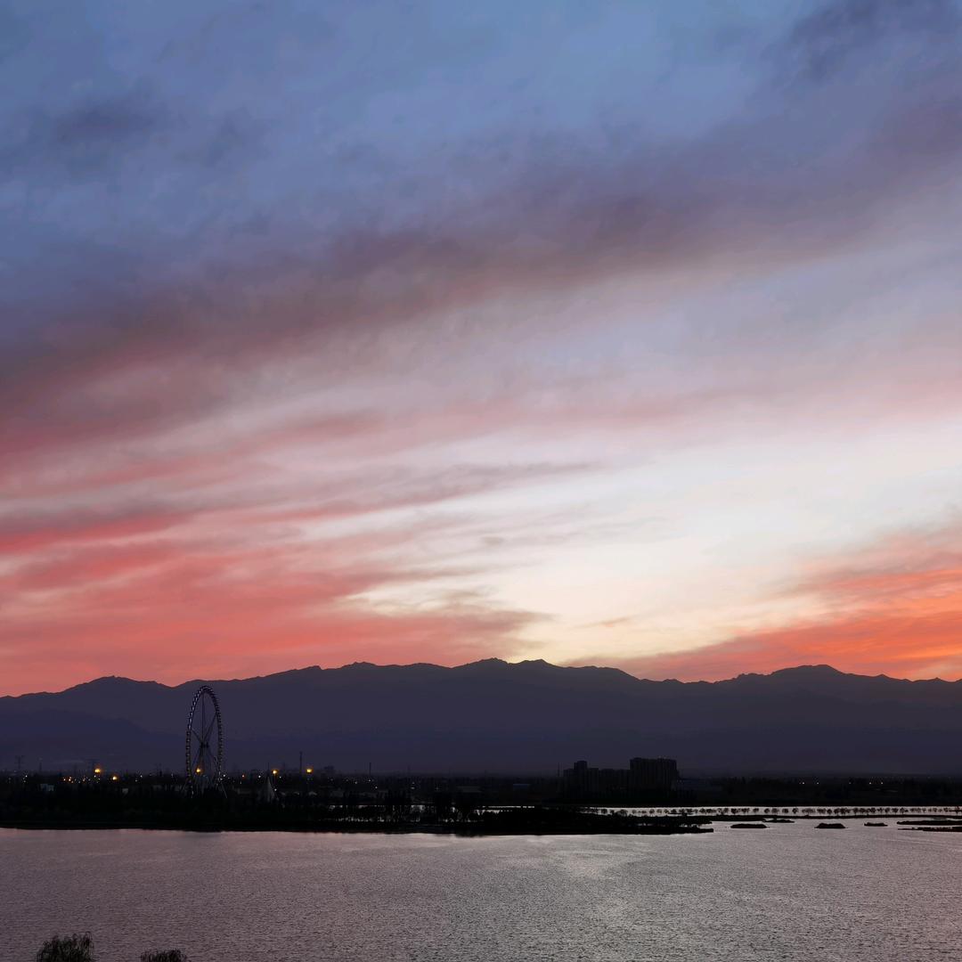 没有比人更高的山