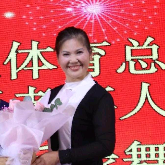 信阳水兵缘舞蹈团